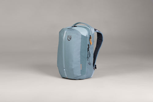 Vantage™ 20L Endless Promise® Day Travel Backpack